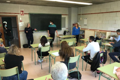 Imatge d'una de les classes impartides al centre cívic de Sant Pere i Sant Pau.