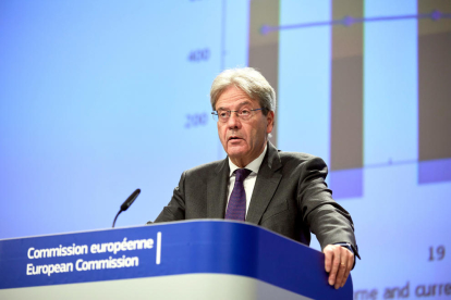 El eurocomisario de Economía, Paolo Gentiloni, durante la presentación de las previsiones económicas del otoño.