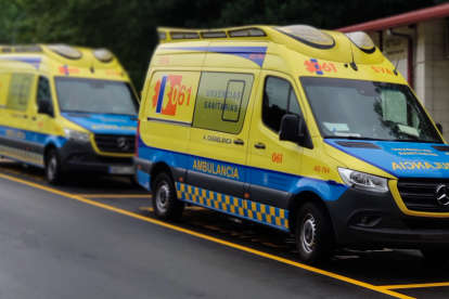 Imagen de dos ambulancias del 061 en Galicia.