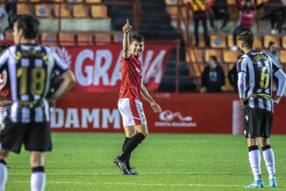 Javi Bonilla celebrant el gol de la victòria contra el Castellón.