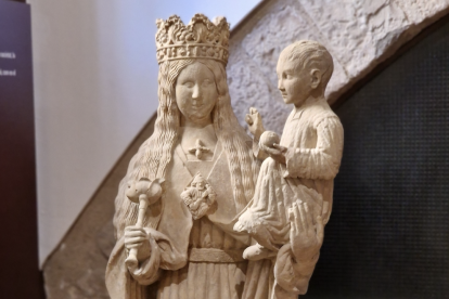 Imatge de la Mare de Déu del segle XV que s'incorpora al Museu Comarcal de la Conca de Barberà.