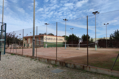 Imatge d'arxiu de les instal·lacions de pàdel i tenis del club.