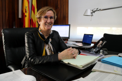 La fiscal jefe, María José Osuna, en su despacho en la Audiencia de Tarragona.