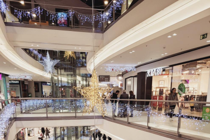 La campanya nadalenca del centre comercial arranca sota el lema “Il·lumina't a La Fira'.