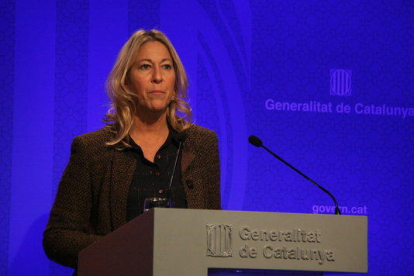 La consellera de Presidencia y portavoz del Gobierno, Neus Munté, en la rueda de prensa para informar de los acuerdos tomados en el Consejo Ejecutivo.