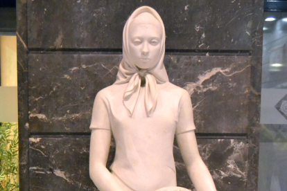 L'escultura 'La Pubilla', de Joan Rebull.