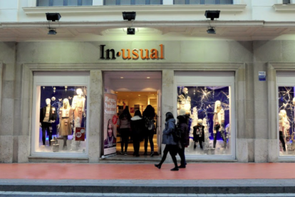 La botiga Inusual a Reus, ja tancada, va obrir el 28 d'octubre del passat 2016.