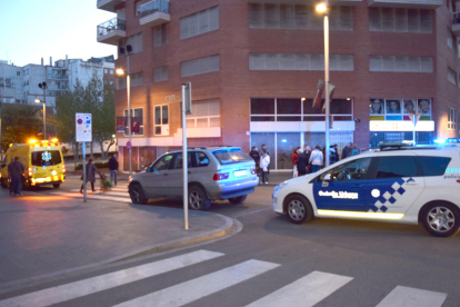 Un incident viari provoca una baralla al carrer Jaume I