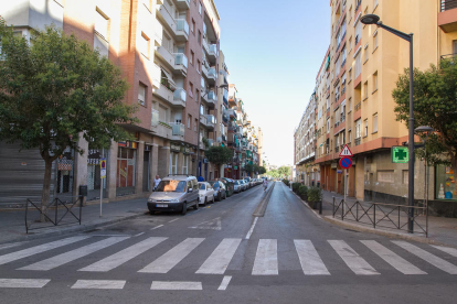 Detienen a un hombre por amenazas de muerte en la calle Escultor Rocamora de Reus