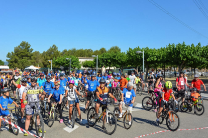 La 14a Bicicletada de diumenge va reunir al voltant de 300 ciclistes.