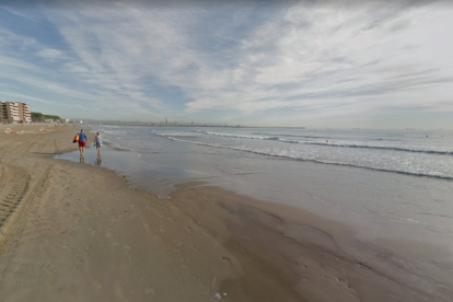 La playa de la Pineda en una imagen de archivo.