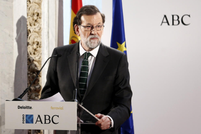 Imatge de Mariano Rajoy en un dinar informatiu.