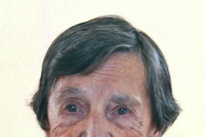 Juana Arcas hace más de 40 años que reside en el centro.