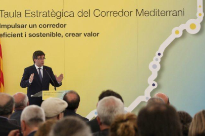 Puigdemont reivindica que el Corredor Mediterrani és una «prioritat inajornable»