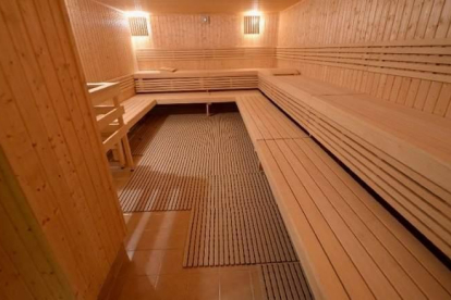 La mort de les dues dones es va produir després de passar 90 minuts a una sauna.