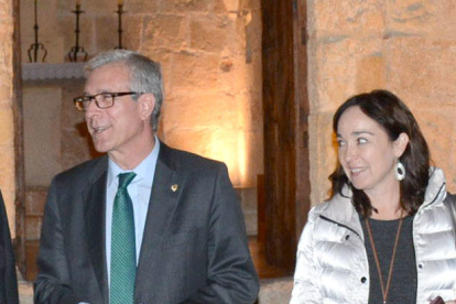 L'alcalde de Tarragona, Josep Fèlix Ballesteros, i la portaveu del govern, Begoña Floria.