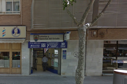 La administración de loterías número 10 de Reus, situada en la avenida Països Catalans.