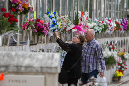 Imagen del día de Todos los Santos en el 2015 en el Cementerio de Reus.