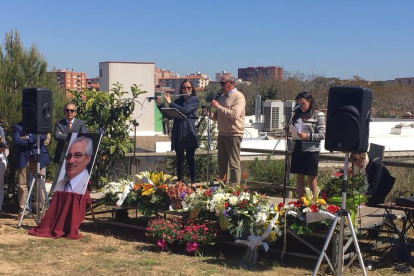 Instante del acto en recuerdo de Jaume Marí en La Muntanyeta.
