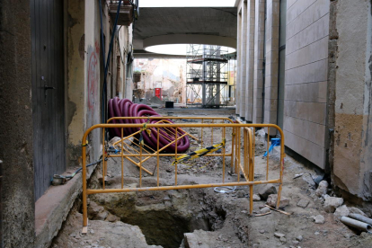Excavacions en el subsòl al nucli antic de Valls on s'han trobat les tres sitges, al carrer dels Espardenyers