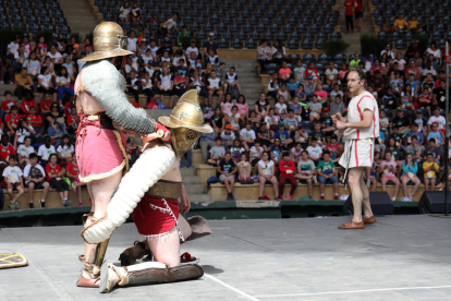 Els alumnes van conèixer la veritat sobre el món dels gladiadors, una vida molt allunyada de la que planteja la cinematografia.
