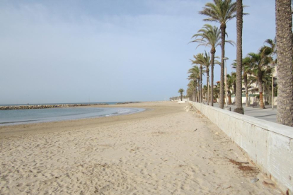 Imagen de archivo dela playa de Ibersol de Vilanova, donde se ha producido el incidente.