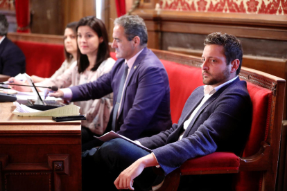 Esquerra planteó en la Junta de Portavoces ocupar los asientos de Ciutadans en el Salón de Plenos.