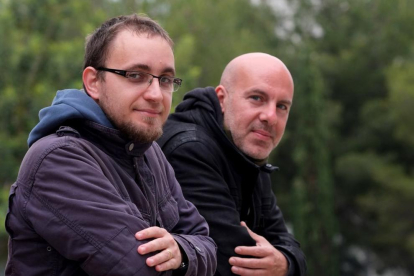 Manlio De Domenico (esquerra) i Àlex Arenas (dreta), són els dos investigadors que han realitzat l'estudi.
