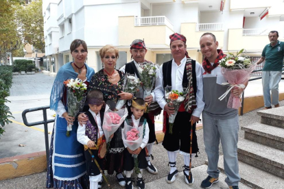 La comunitat aragonesa de Salou celebra el Dia del Pilar