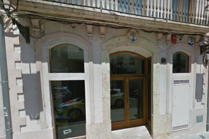 Imatge de la façana de l'Ajuntament de la Canonja.