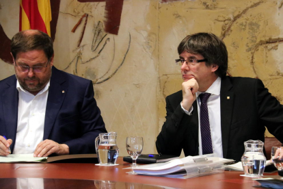 El vicepresident del Govern, Oriol Junqueras, i el president de la Generalitat, Carles Puigdemont.