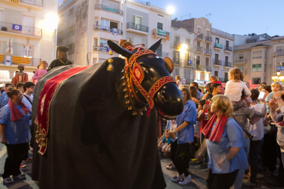 La Mulassa balla, un cop a la plaça, per fer les delícies dels més petits aquest diumenge de Festa Major.