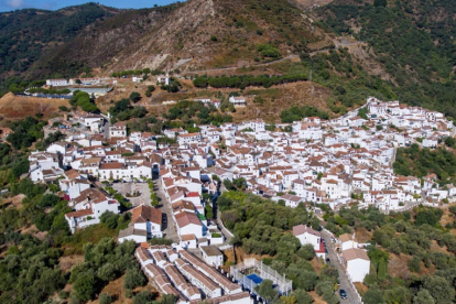 Imatge del poble de Benarrabá
