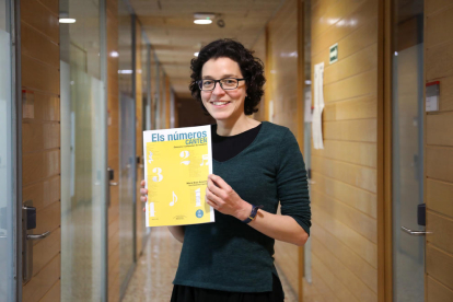 Maria Bras-Amorós es profesora de Matemáticas y de Didáctica de las Matemáticas.