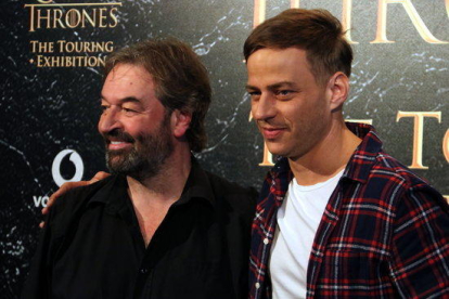 Els actors de 'Joc de Trons', Tom Wlaschiha i Ian Beattie, al Museu Marítim de Barcelona, el 26 d'octubre del 2017.