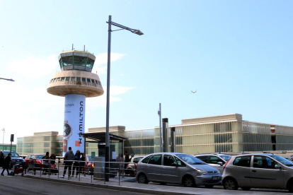 Imagen de la entrada de la Terminal T1 del aeropuerto de Barcelona-El Prat.