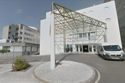 La víctima va ser atesa a l'Hospital de Cabueñes, a Gijón.