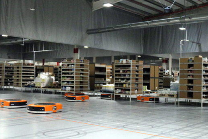 Imatge del magatzem del centre d'Amazon a Castellbisbal.