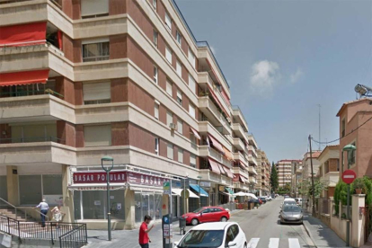Imatge del carrer Florenci Vives, un dels que renovarà el clavegueram.