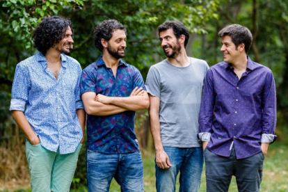 Los cuatro miembros de Els Amics de les Arts en una imagen promocional.
