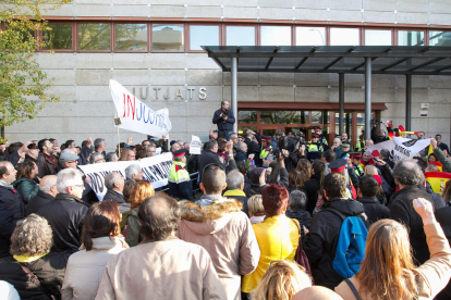 Imagen de archivo de una concentración en las dependencias judiciales.