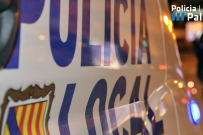 Imagen de archivo de un vehículo de la Policía Local de Palma de Mallorca.