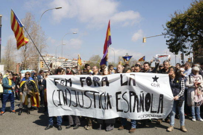 La pancarta que encabezaba la manifestación de los CDR.