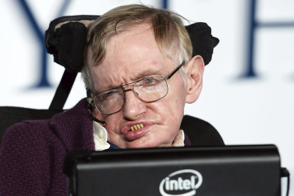 Imagen del 2014 del científico Stephen Hawking, muerto a los 76 años.