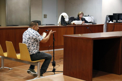 Imagen del acusado durante el juicio en la Audiencia de Lleida.