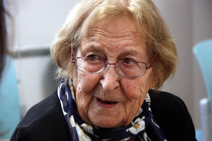 La poeta i escriptora Montserrat Abelló va néixer a Tarragona l'1 de febrer de l'any 1918.