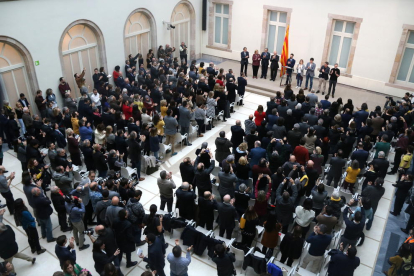 Imagen del auditorio del Parlamento durante el acto por|para los derechos civiles y políticos protagonizado el presidente de la cámara, Roger Torrent.