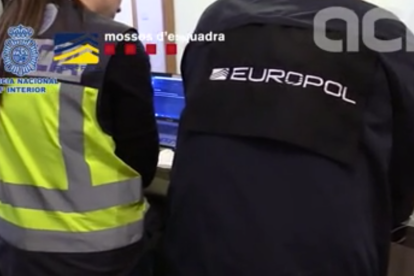 L'organitzacióm ha estat desmantellada en una operació conjunta entre els Mossos d'Esquadra, la Policia Espanyola i la Policia Romana.