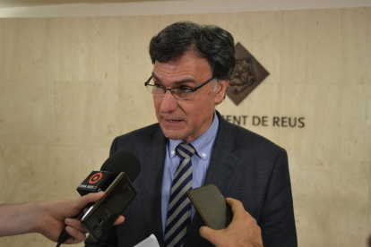 El regidor d'Hisenda i Recursos Generals, Joaquim Enrech, ha comparegut aquest dimecres davant dels mitjans.