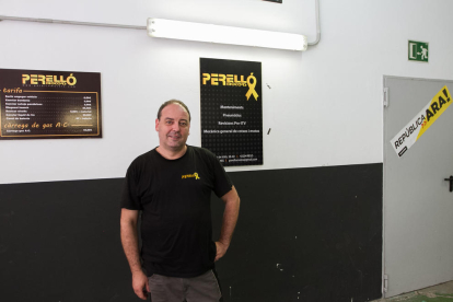 La imagen de Perelló Motors incluye ahora el simbólico lazo amarillo.